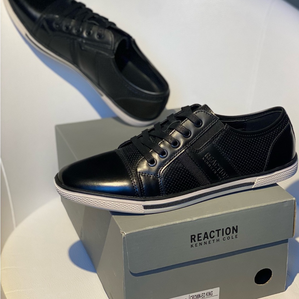 Kenneth Cole Reaction Crown-ED King Low Top Sneaker - Men's - Black Size 9 New